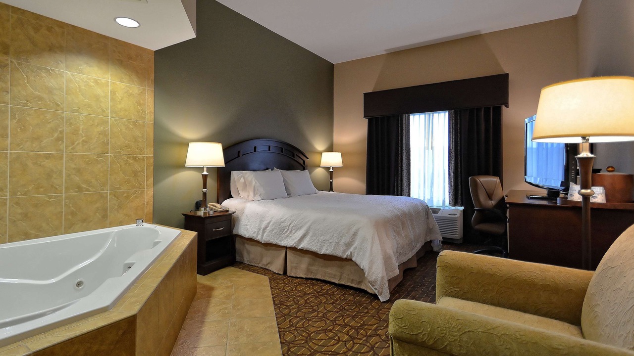 Photo of Bedroom in Geneseo