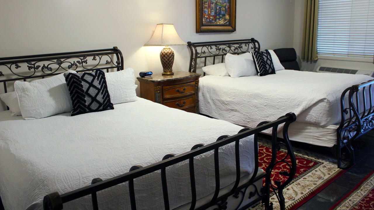 Photo of Others in Silverton