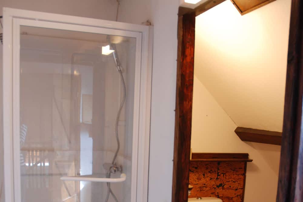 Photo of Bathroom in Fresne-la-Mere