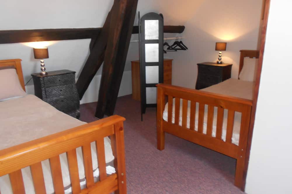 Photo of Bedroom in Fresne-la-Mere