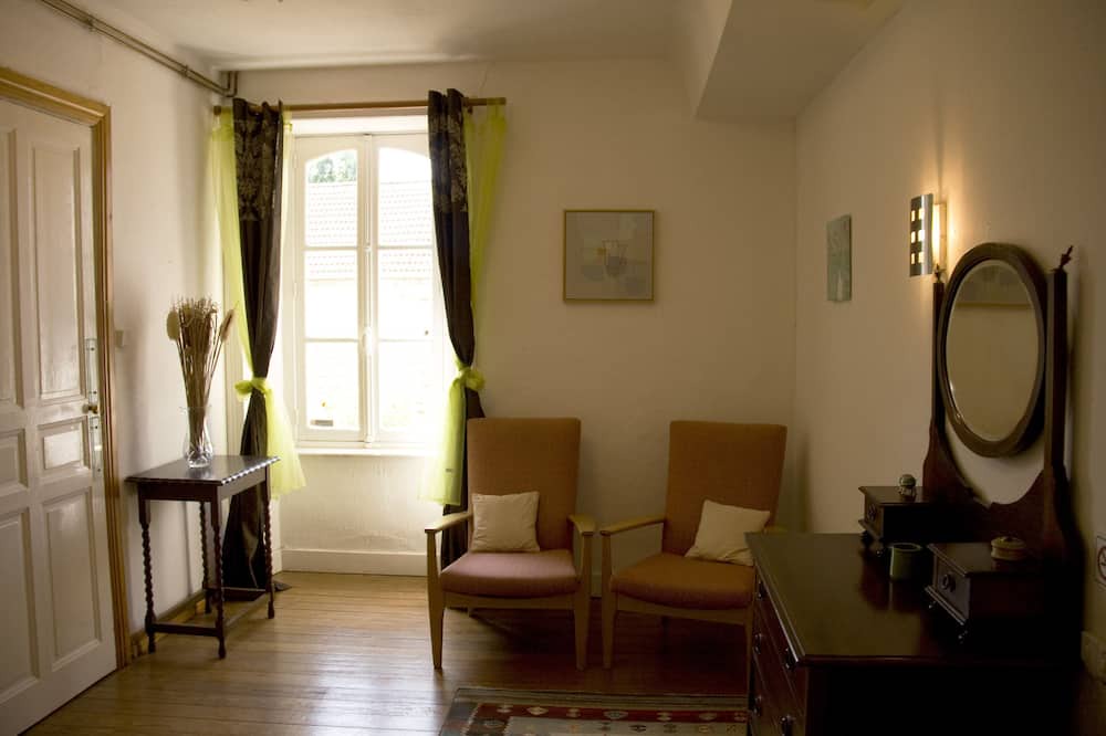 Photo of Bedroom in Fresne-la-Mere