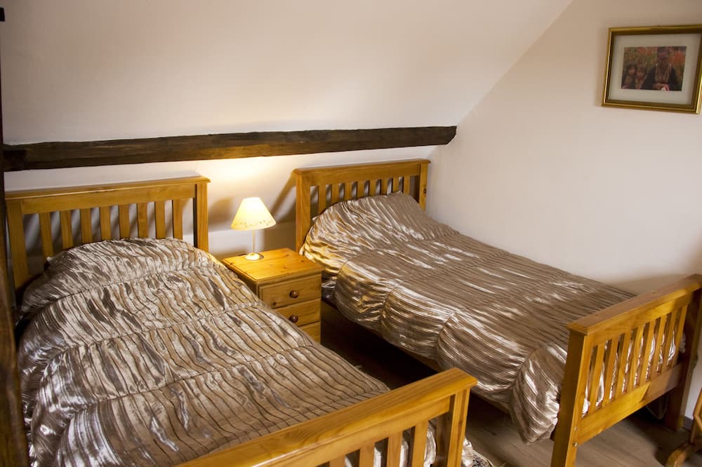 Photo of Bedroom in Fresne-la-Mere