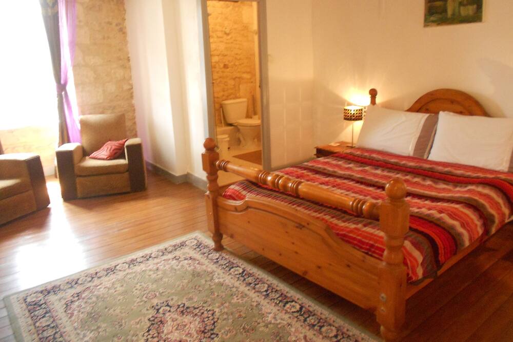 Photo of Bedroom in Fresne-la-Mere