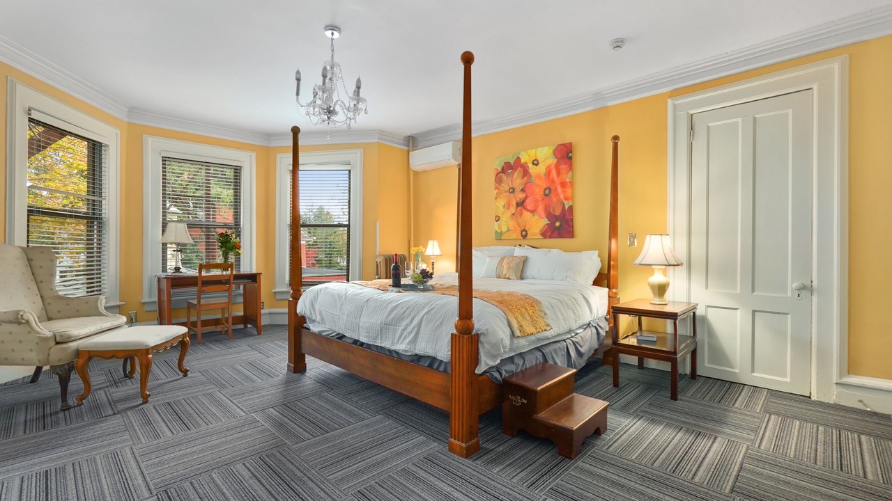 Photo of Bedroom in Summit