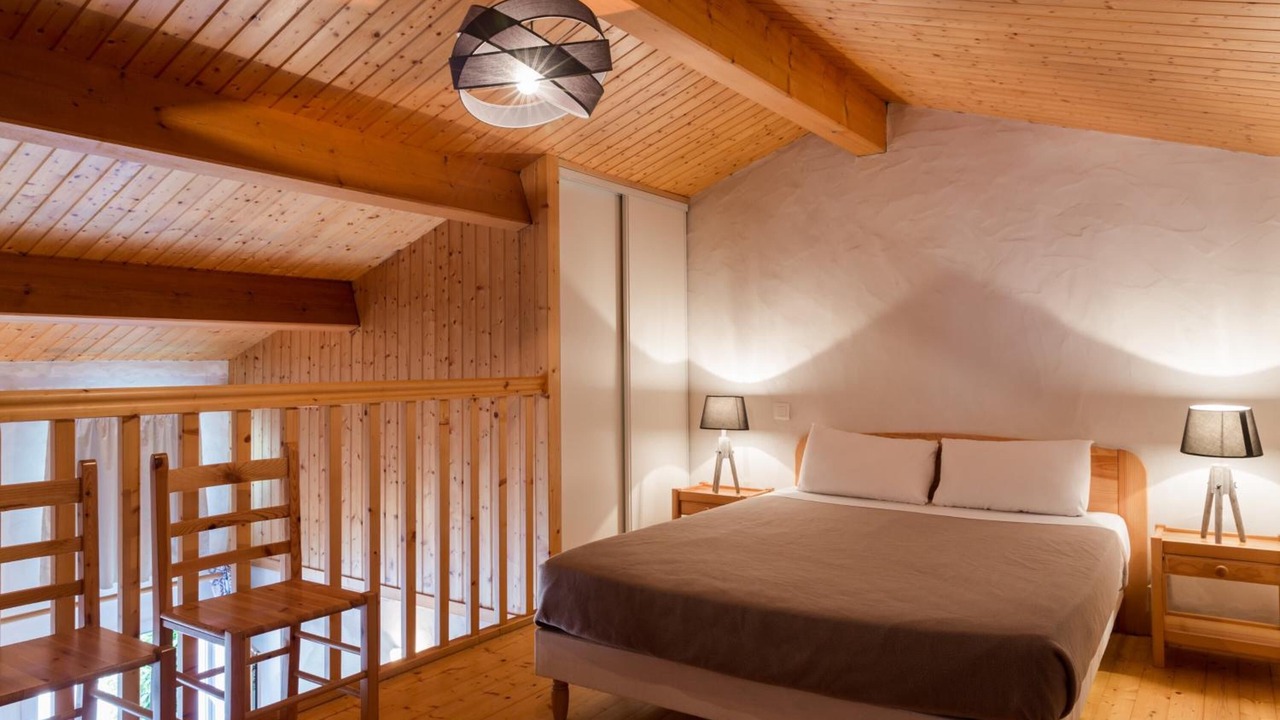 Photo of Bedroom in Bouin