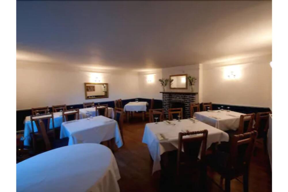 Photo of Others in Collingbourne Kingston