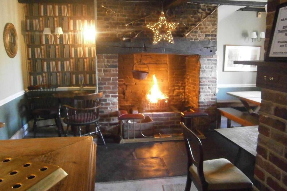 Photo of Others in Collingbourne Kingston