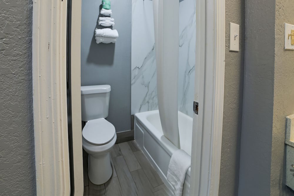Photo of Bathroom in Waldron