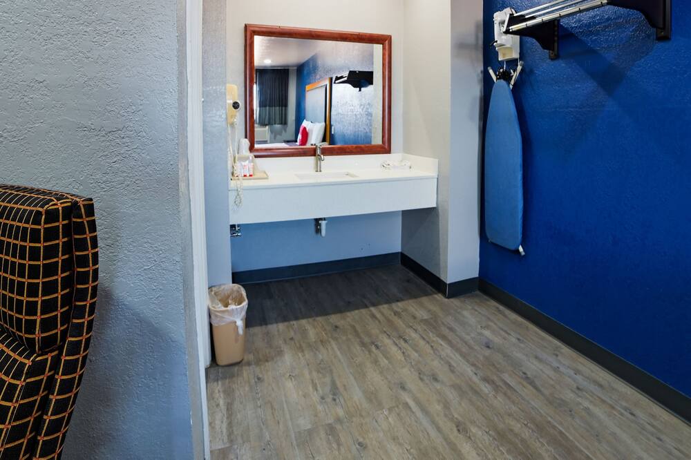 Photo of Bathroom in Waldron