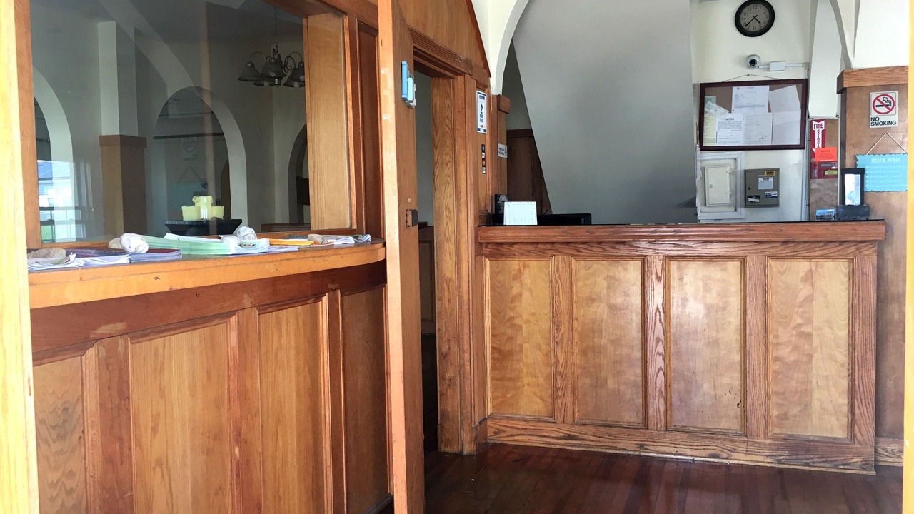 Photo of Others in Wall