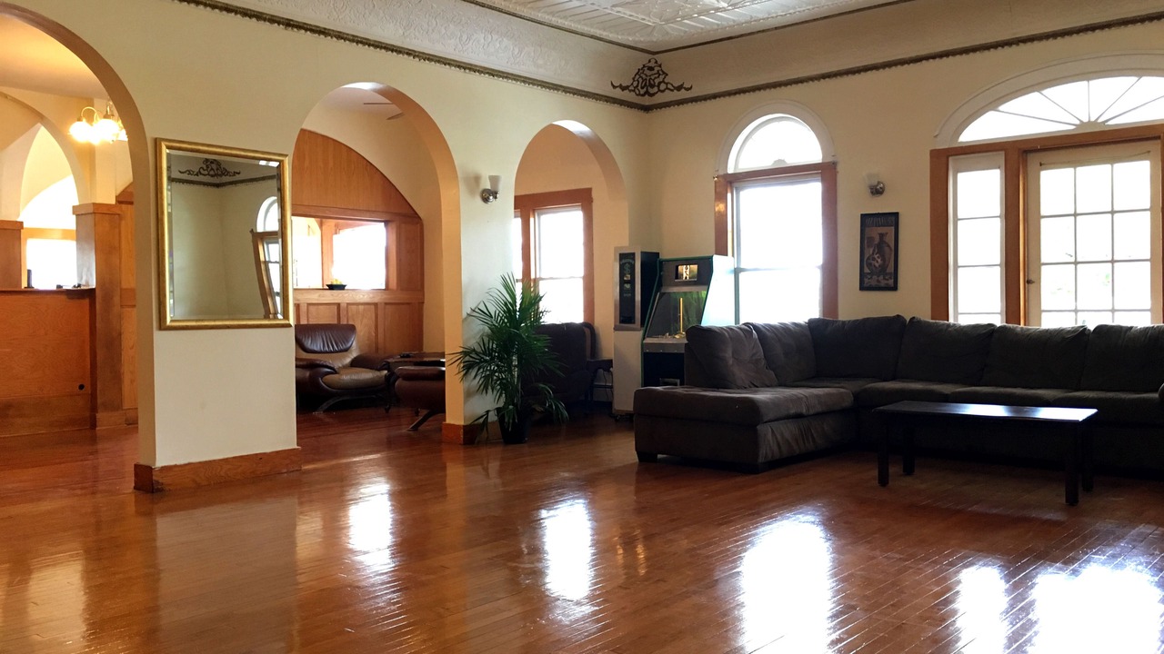 Photo of Others in Wall