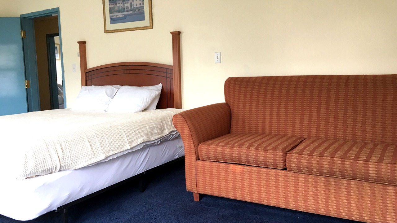 Photo of Bedroom in Wall