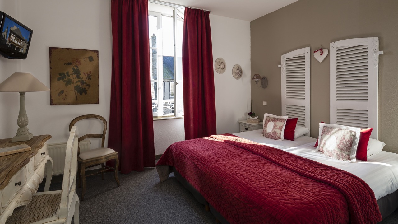 Photo of Bedroom in Dinan