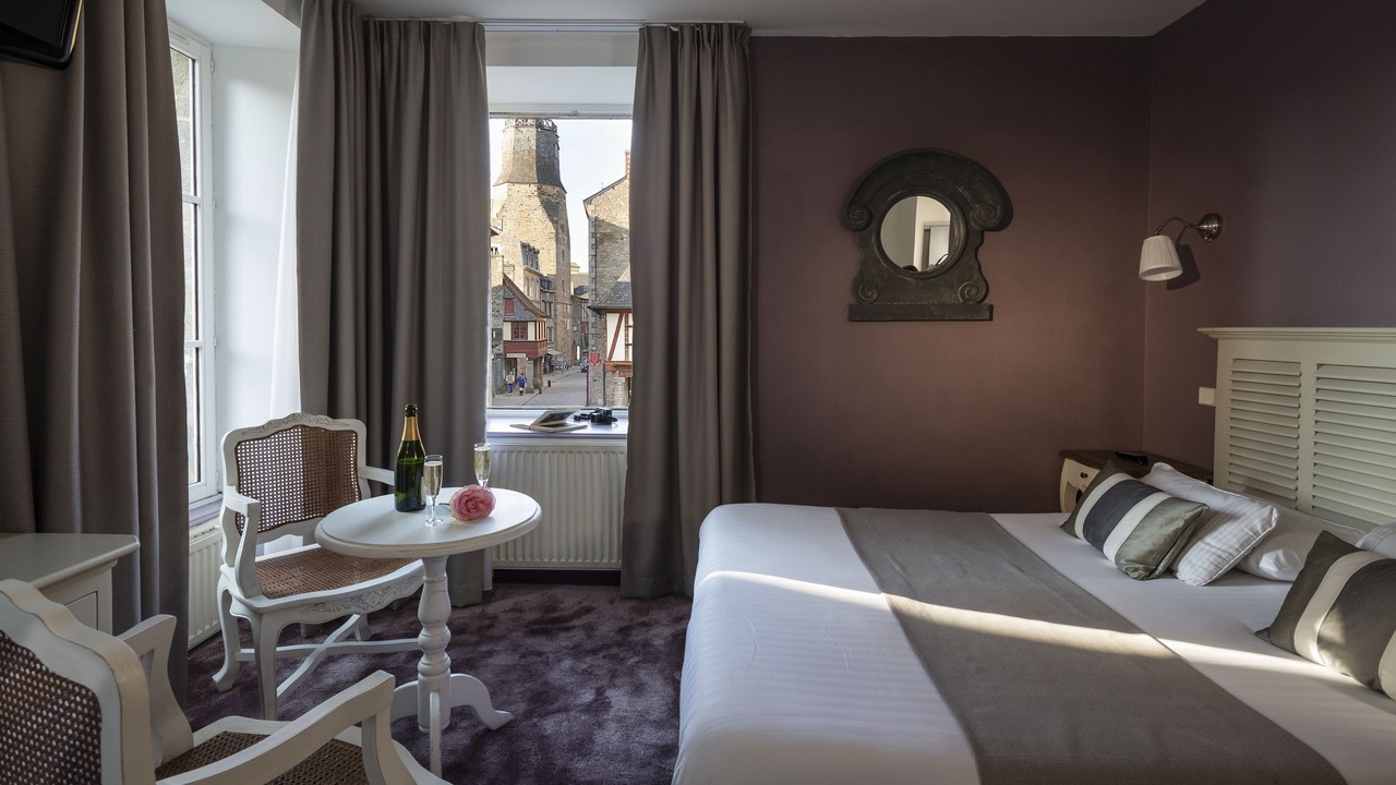 Photo of Bedroom in Dinan