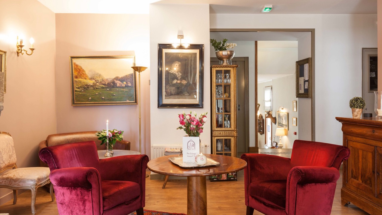 Photo of Others in Dinan