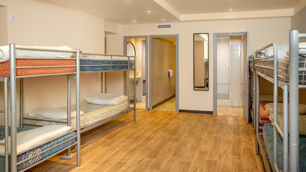 Photo of Bedroom in Jean-Medecin