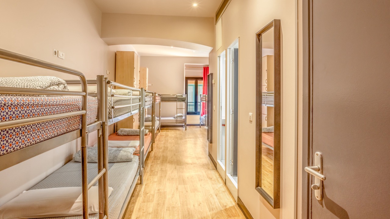 Photo of Bedroom in Jean-Medecin