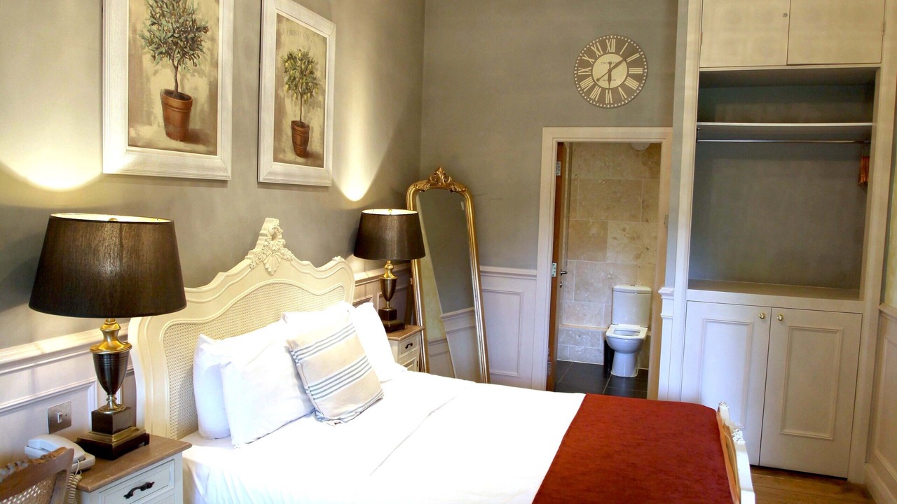 Photo of Bedroom in Playhatch