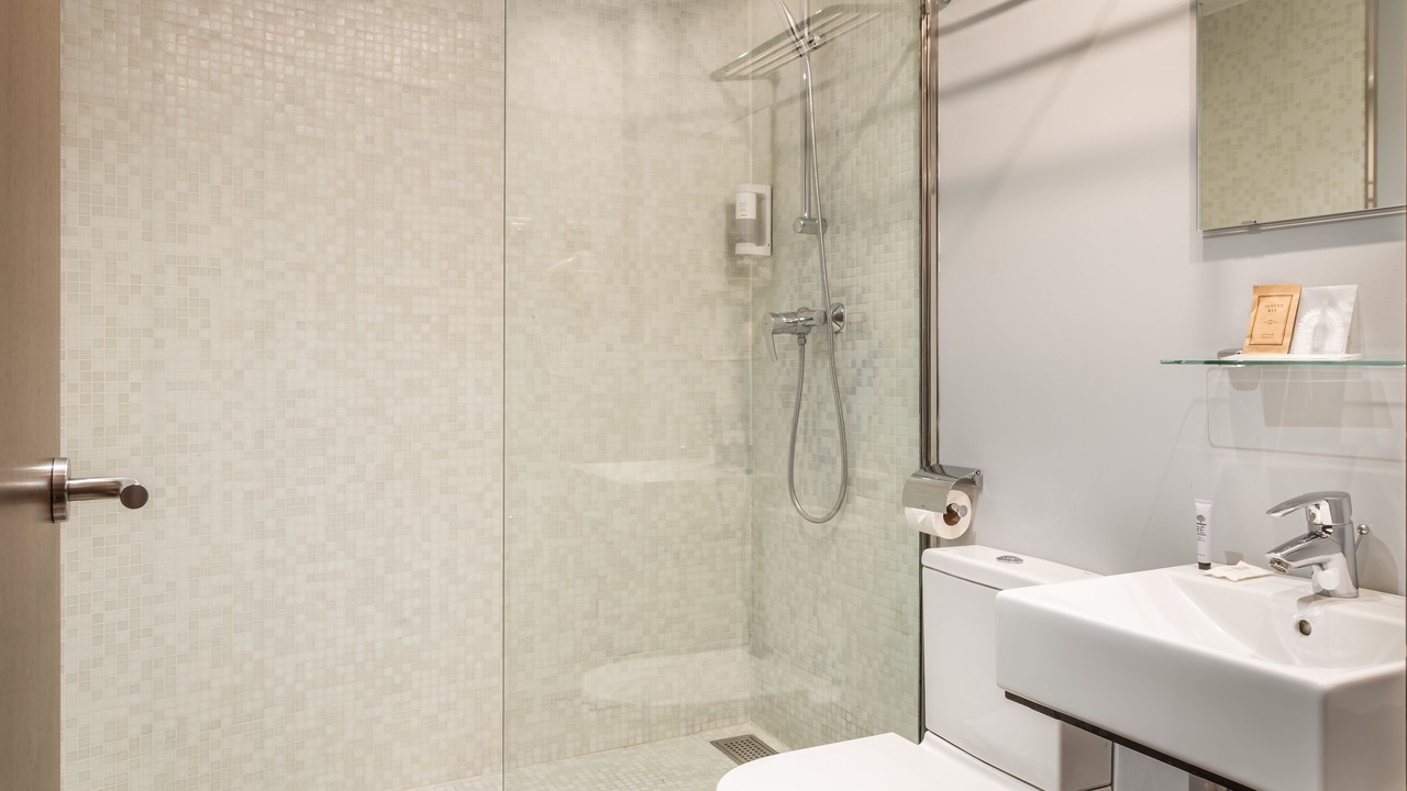 Photo of Bathroom in Collblanc y La Torrassa