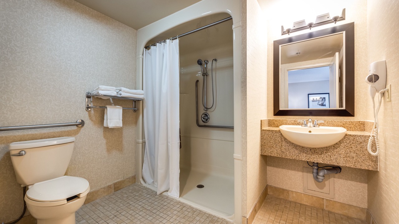 Photo of Bathroom in Unionville