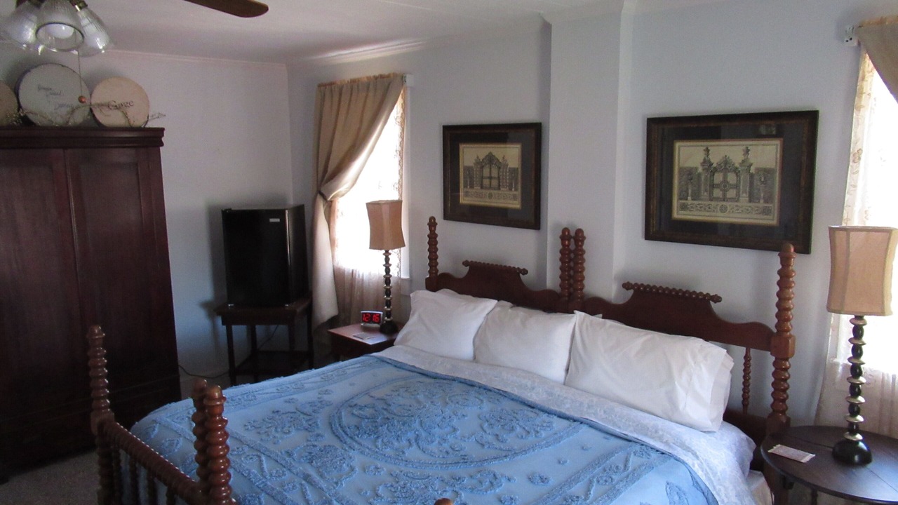 Photo of Bedroom in Rutherfordton