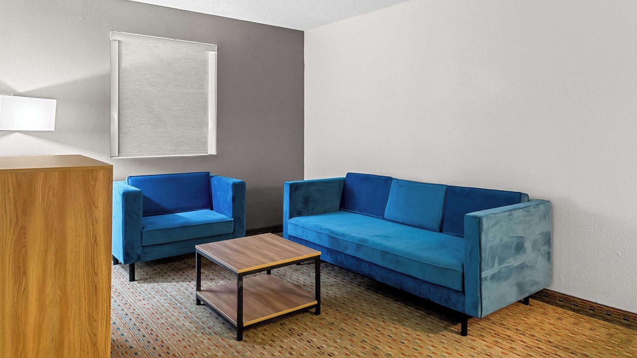 Photo of Others in Cornelia