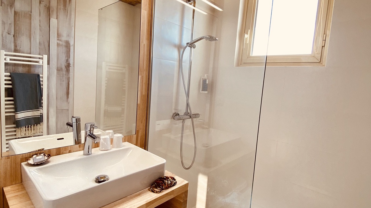 Photo of Bathroom in La Cotiniere