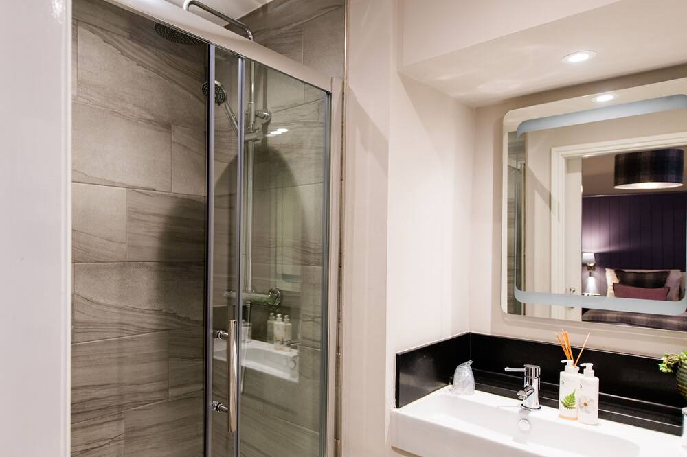 Photo of Bathroom in Grasmere