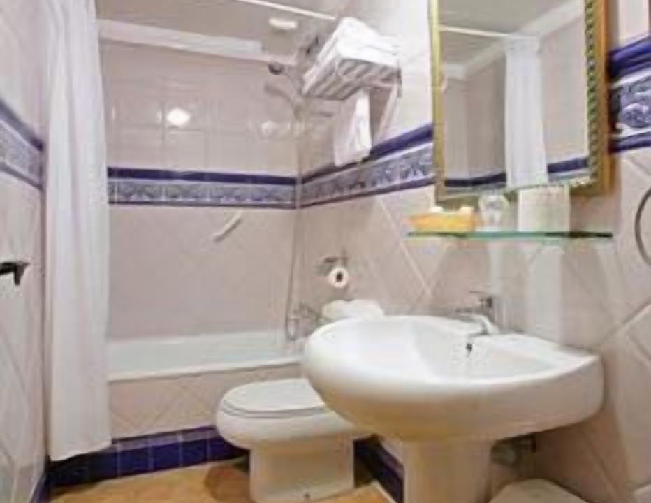 Photo of Bathroom in Olite