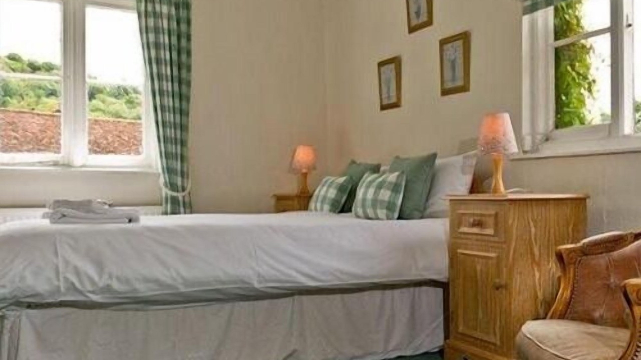 Photo of Others in Aldbury