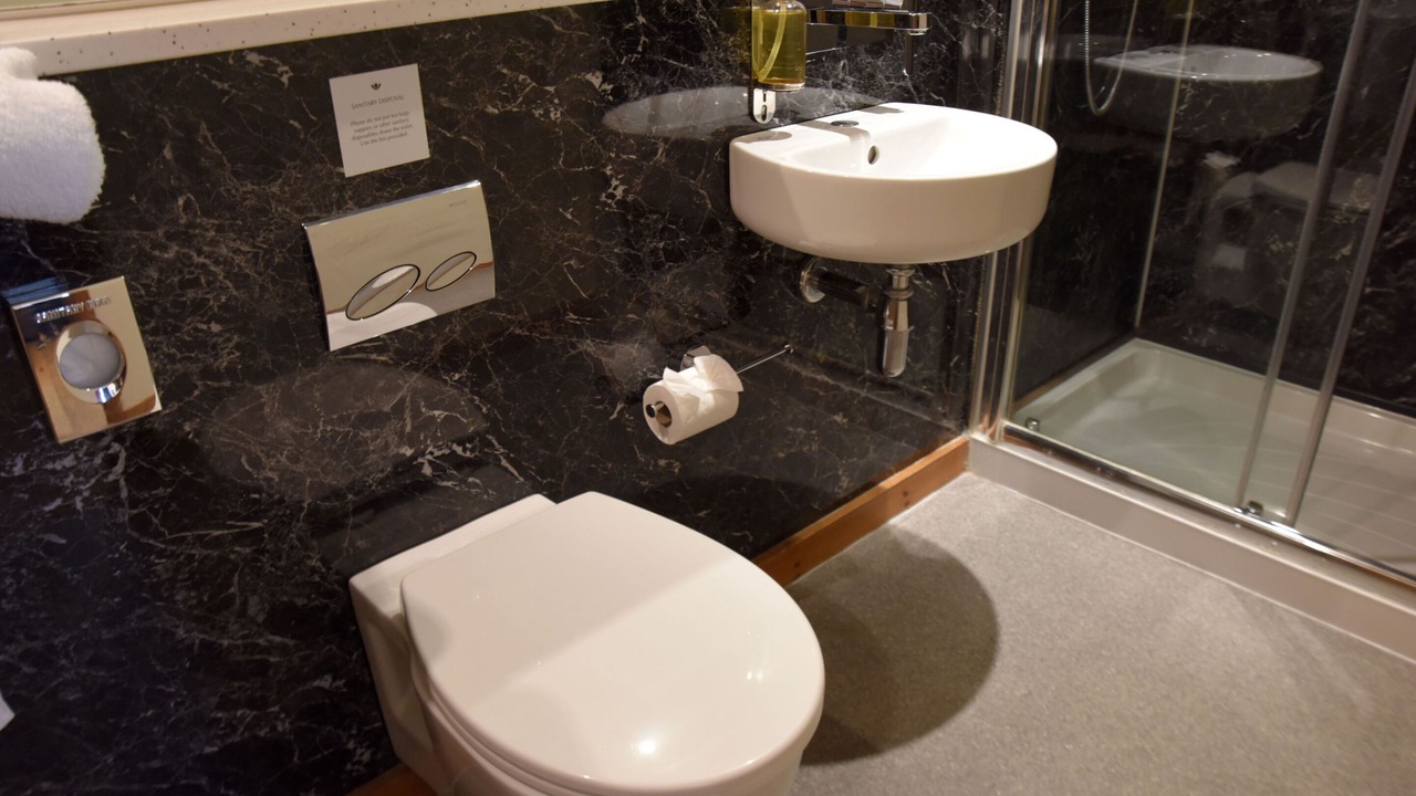 Photo of Bathroom in Huntspill