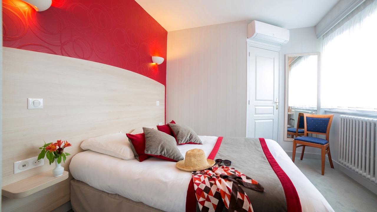 Photo of Others in Doue-la-Fontaine