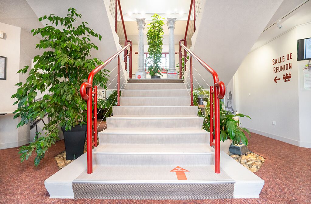 Photo of Others in Le Sequestre