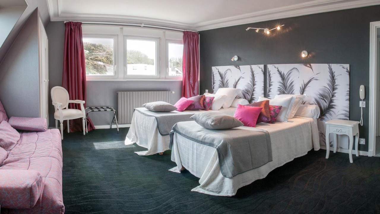 Photo of Bedroom in Vierville-sur-Mer