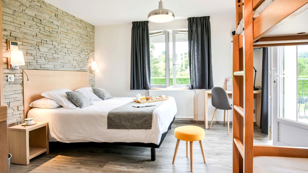 Photo of Bedroom in Berenx