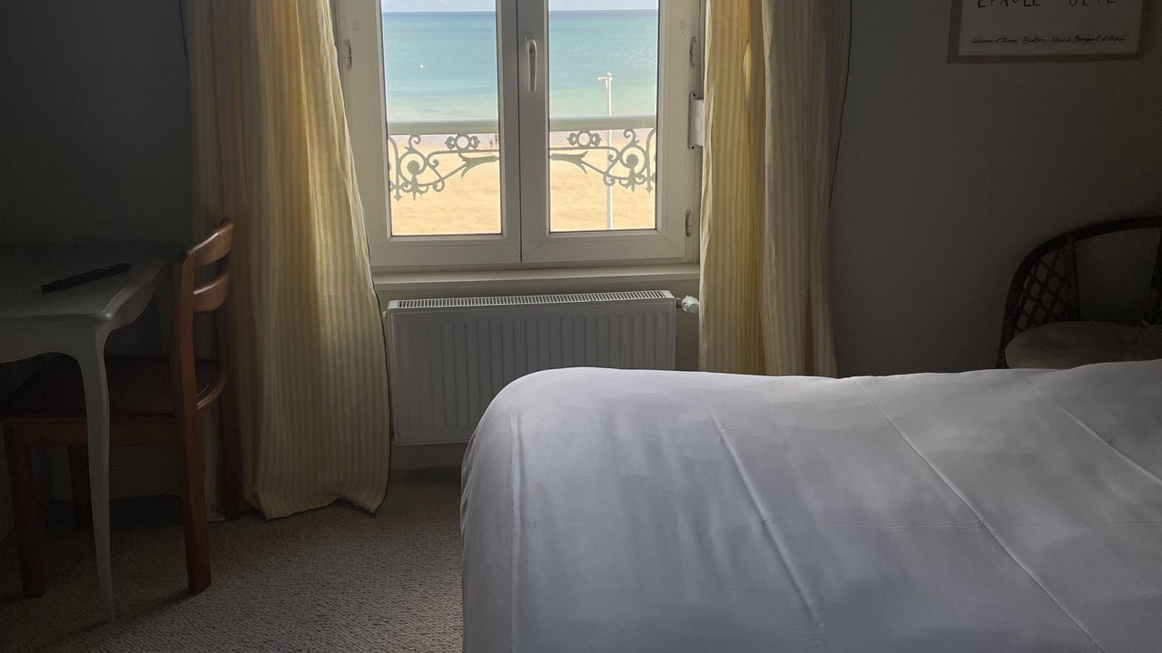 Photo of Others in Luc-sur-Mer