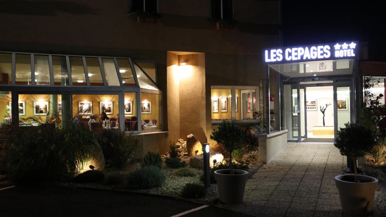 Photo of Buildings in Arbois