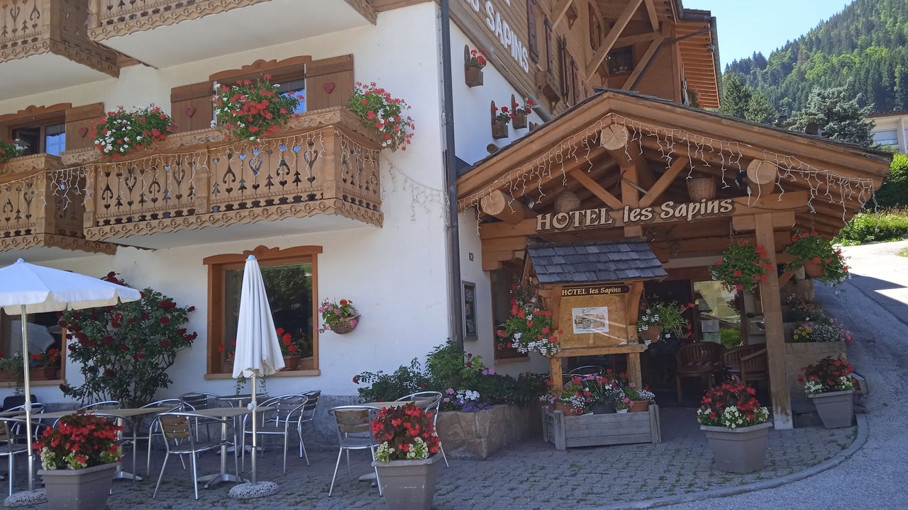 Photo of Patio Balcony in La Clusaz