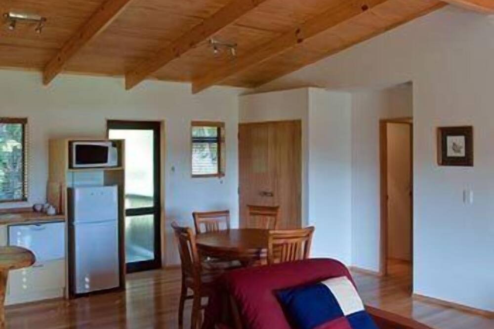 Photo of Livingroom in Port Charles