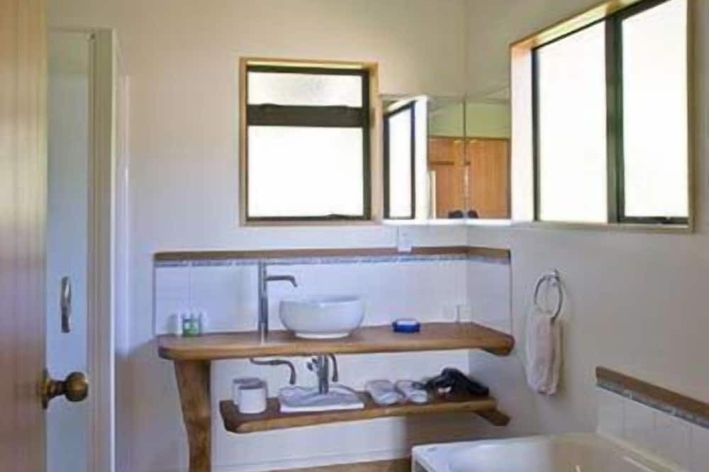 Photo of Bathroom in Port Charles