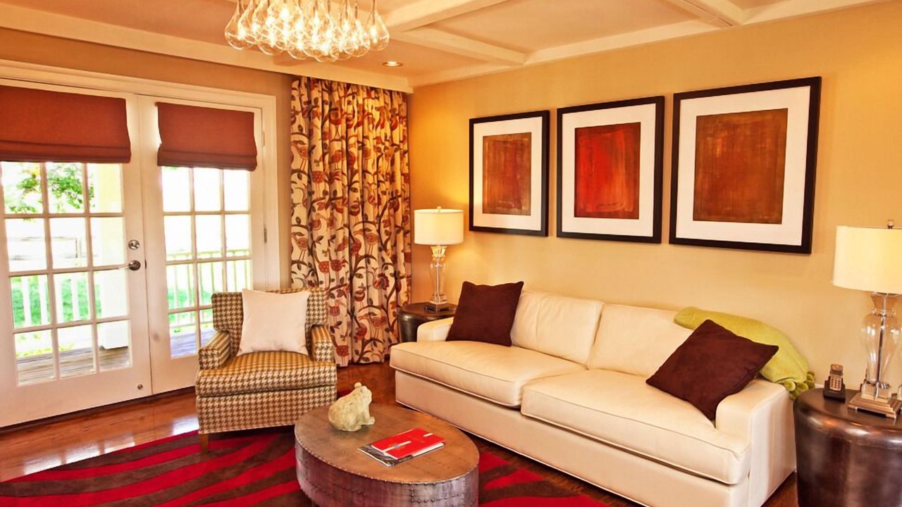 Photo of Bedroom in Orange