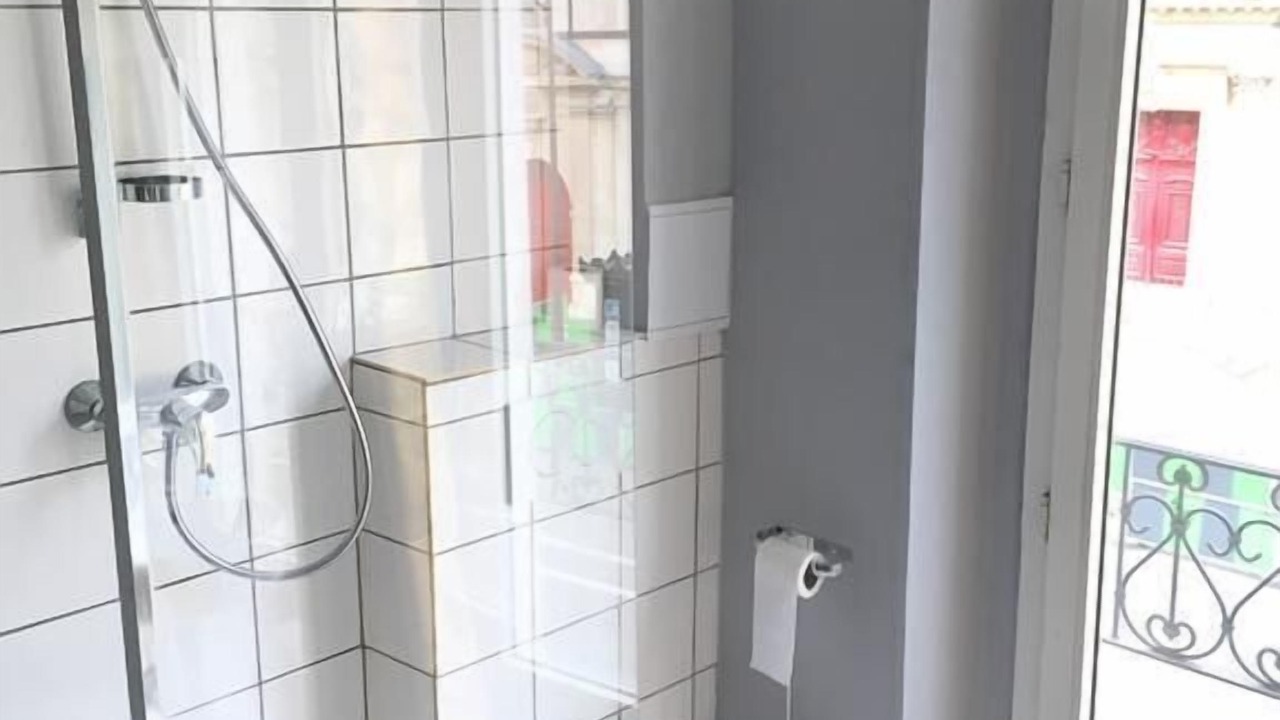 Photo of Bathroom in Arsenal
