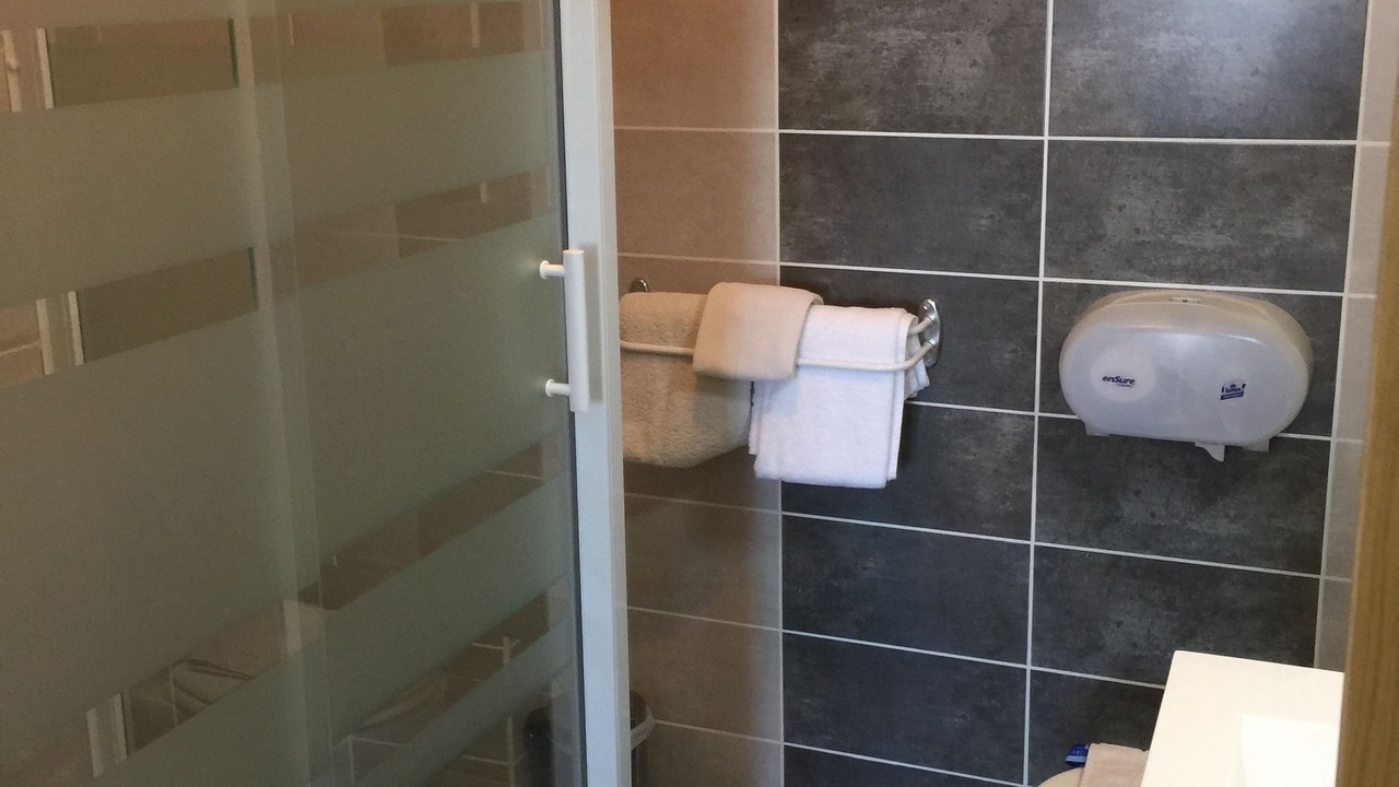 Photo of Bathroom in Pamiers