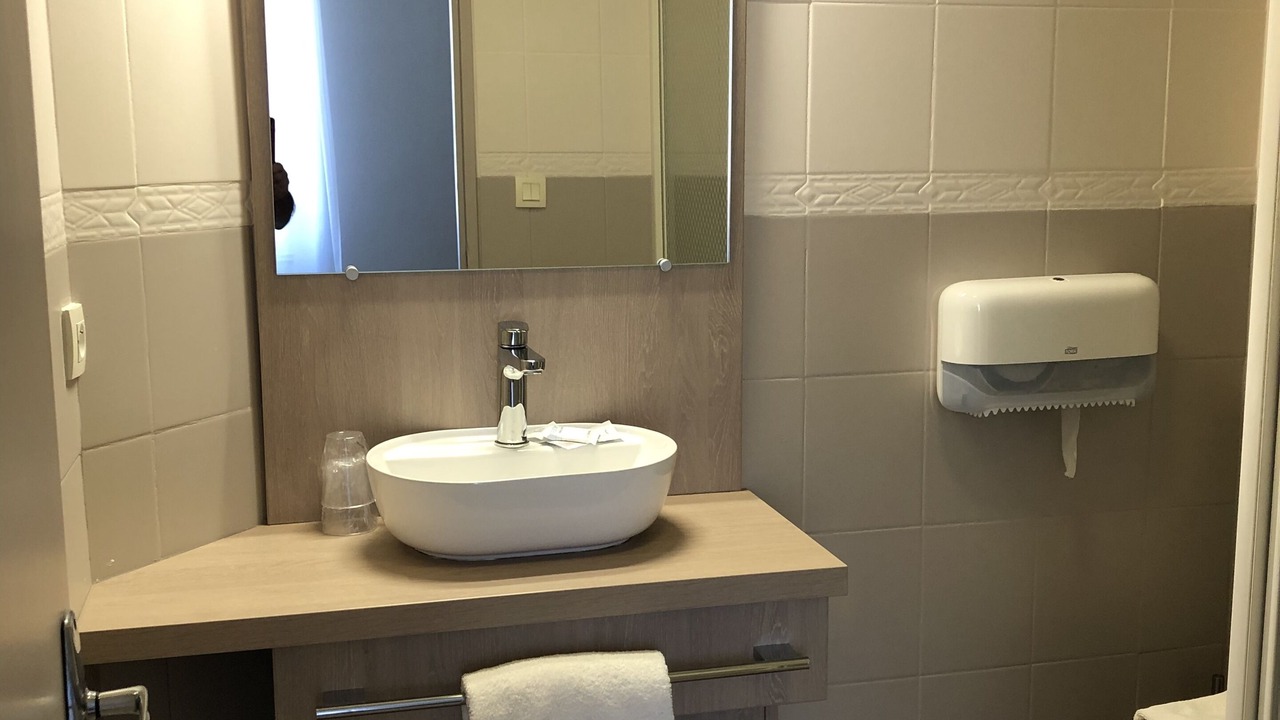 Photo of Bathroom in Pamiers