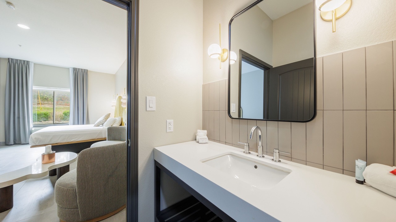Photo of Bathroom in Blanco