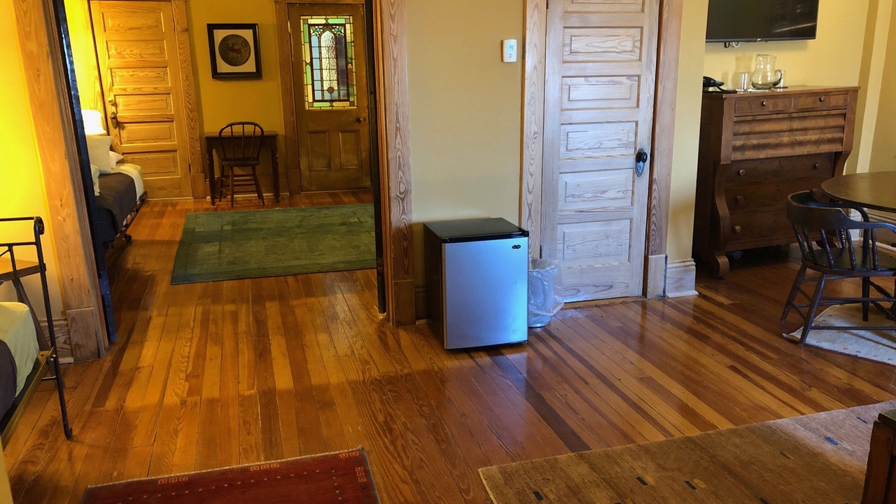 Photo of Bedroom in Boonville