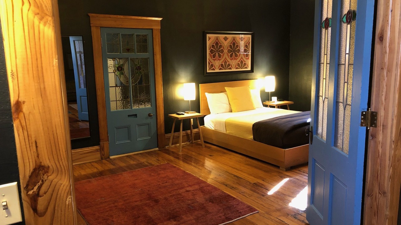 Photo of Bedroom in Boonville