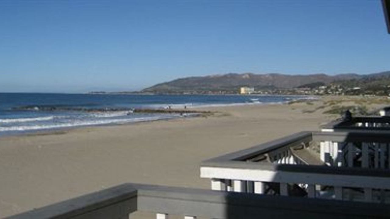Photo of Bedroom in Pierpont Bay