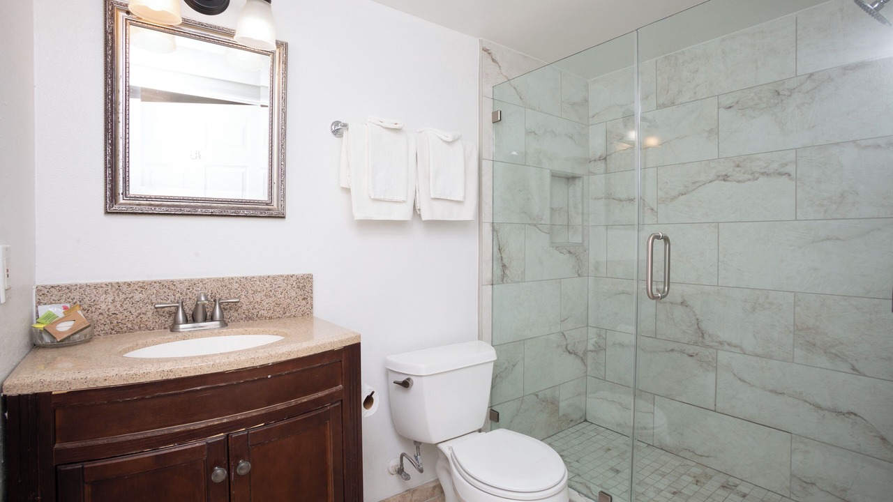Photo of Bathroom in Pierpont Bay