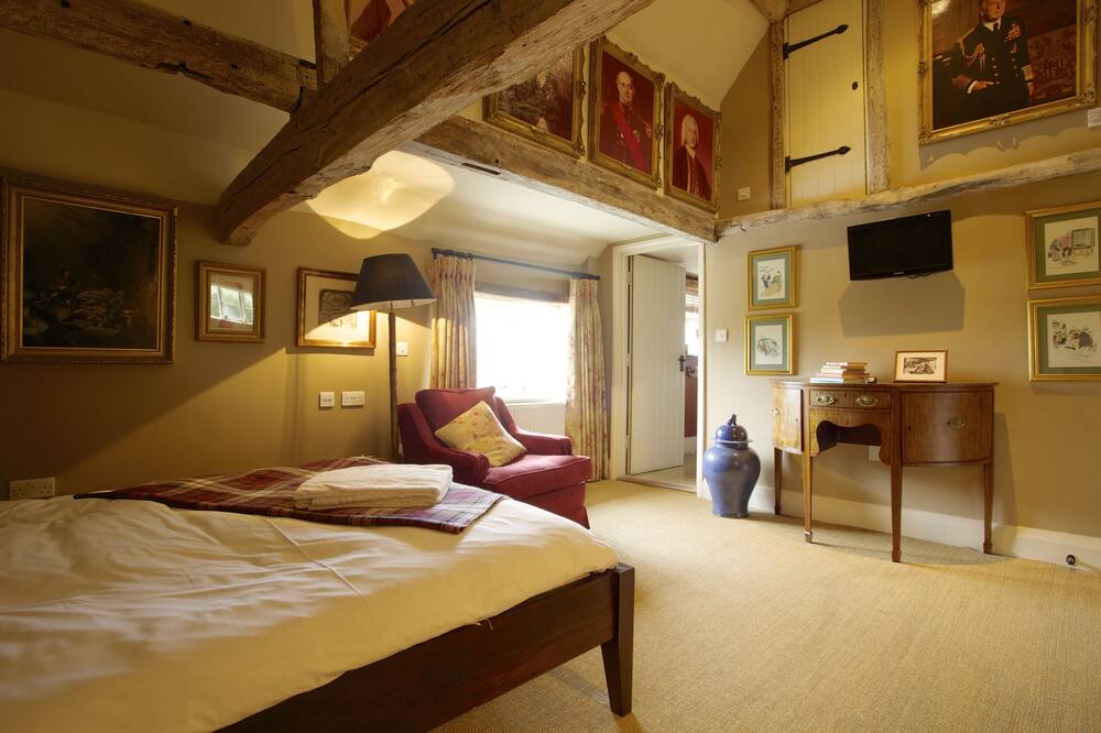 Photo of Bedroom in Lower Froyle